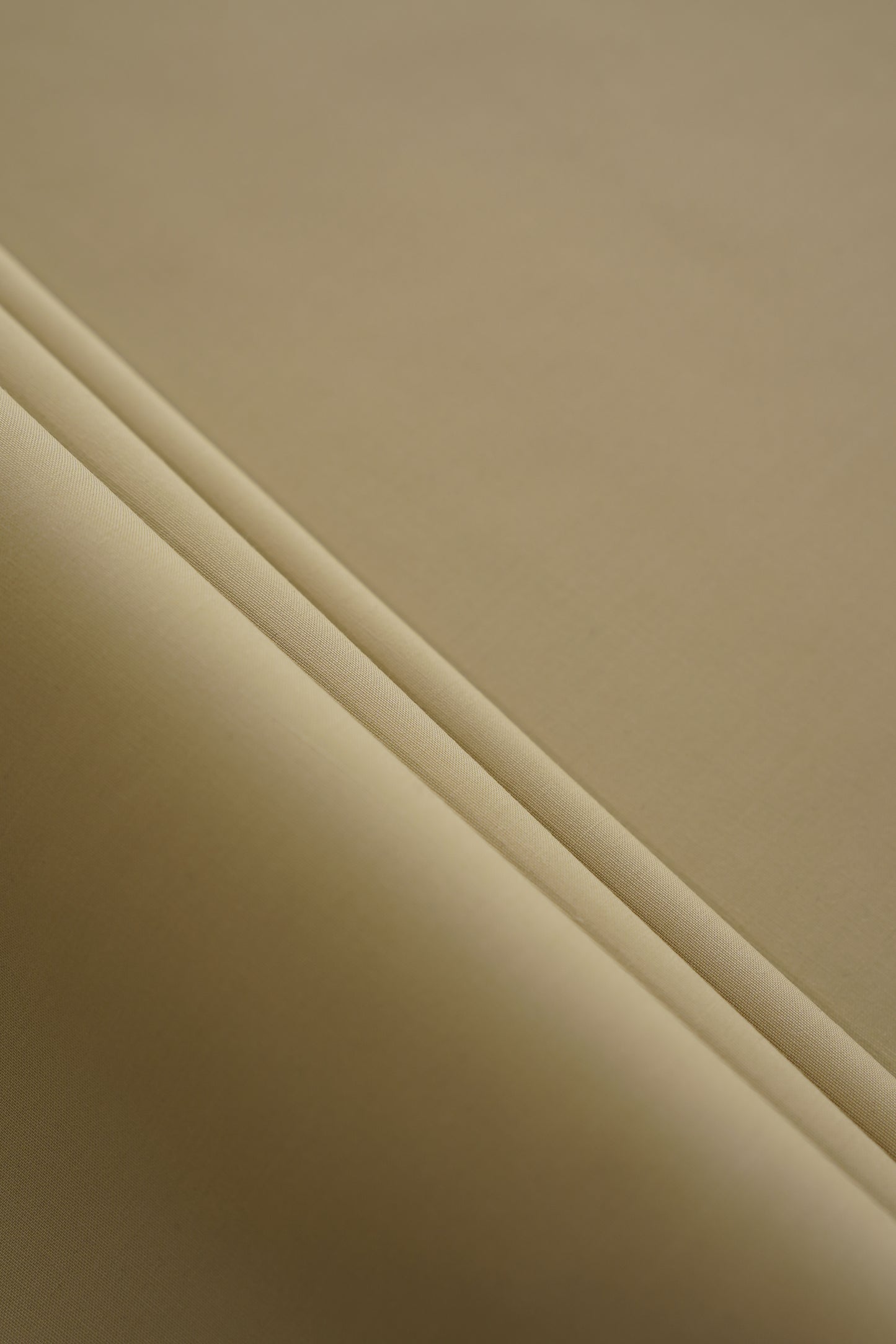 KASTURI SUITING BEIGE