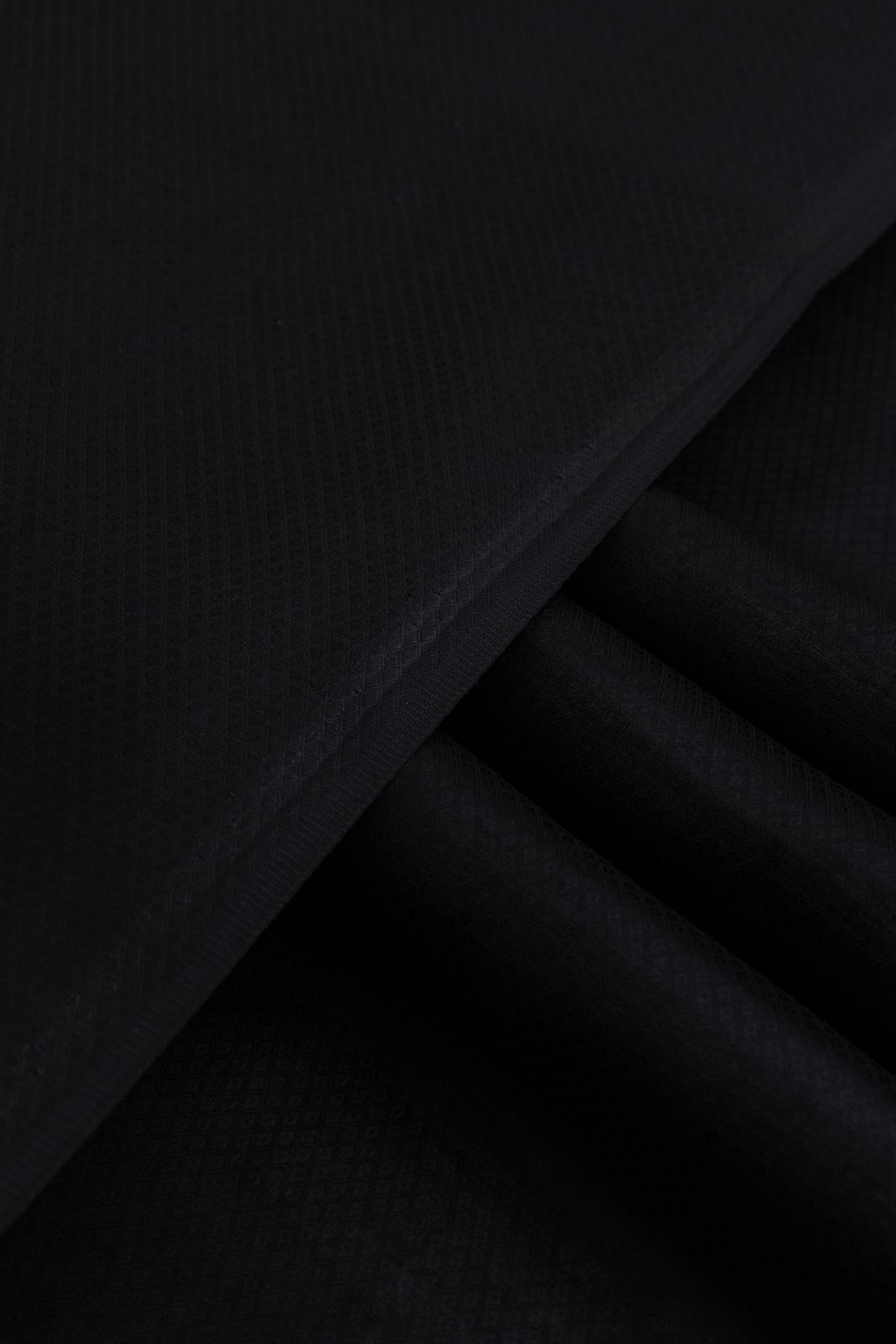 Nest Cotton Black